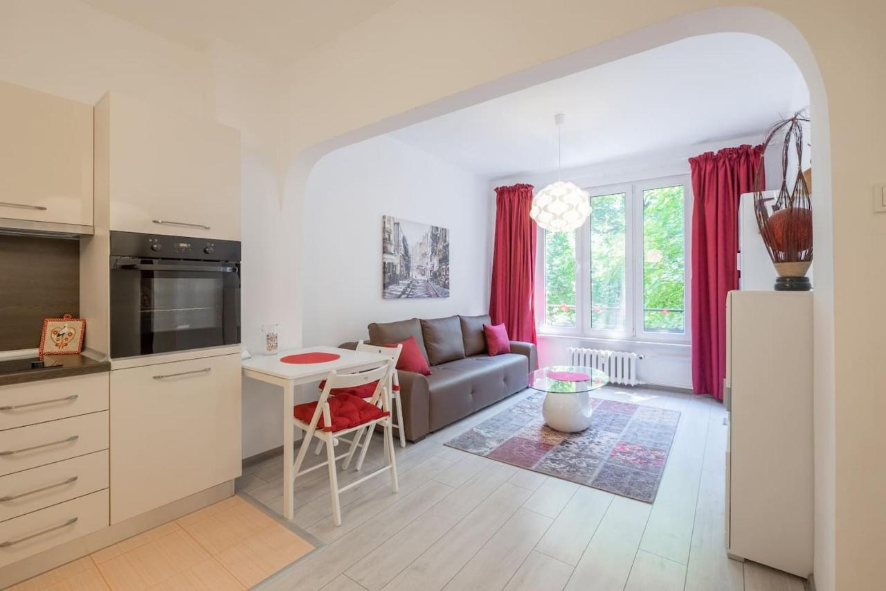 Your Perfect Place To Stay On Vitosha Str Apt Sofia Ngoại thất bức ảnh